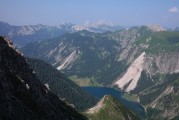 夢魘之境——山體滑坡的驚懼與思考，山體滑坡的驚懼與思考，夢魘之境的挑戰(zhàn)