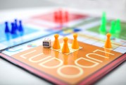一款無限制的免費(fèi)跳棋游戲，給你帶來無限的樂趣，無限制跳棋，讓生活充滿樂趣的游戲