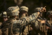 免費游戲中的軍事元素——軍人版的使命召喚，軍人版使命召喚，自由職業(yè)者如何在海量免費游戲中發(fā)揮他們的技能