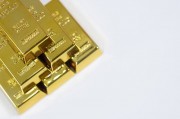 llg黃金的交易情況如何？交易過程中需要注意什么？