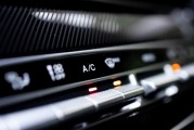 汽車(chē)空調(diào)的冷凝器清洗注意事項(xiàng)有哪些？