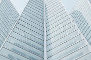 天健集團(tuán)：深圳市綜合交通與市政工程設(shè)計研究總院有限公司為公司參股公司，公司持有其18%的股權(quán)