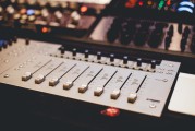 探索Fl Studio插件網(wǎng)站，解鎖音樂制作無限可能