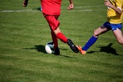 全球領(lǐng)先的免費(fèi)足球游戲平臺(tái)——FIFA Online 4，足球運(yùn)動(dòng)模擬與競(jìng)技，F(xiàn)IFA Online 4帶你體驗(yàn)無盡的游戲樂趣