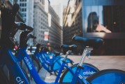 小米、小鵬、蔚來(lái)等宣布切入“人形機(jī)器人”賽道 全球已有18家車企接入人形機(jī)器人賽道
