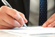 如何評估徽商期貨的？這種評估如何影響選擇？