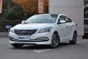 購車時(shí)需要考慮哪些重要的安全因素？