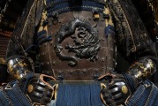 鎧甲勇士手游免費(fèi)下載，讓你暢享戰(zhàn)斗樂趣，鎧甲勇士手游，一款集策略、競技和休閑于一體的手機(jī)游戲！