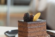 從零開始學(xué)習(xí)制作美味的自由式蛋糕游戲——教程指南，自控力與創(chuàng)新烘焙技巧，從零開始制作美味自由式蛋糕的游戲教程