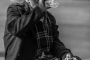 夢中的離別——當夢到去世的人再次離世，夢中的離別，與逝者再次離別的夢境探索
