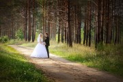 夢(mèng)中見證幸福時(shí)刻——解讀夢(mèng)見別人結(jié)婚的含義，解讀夢(mèng)中見證幸福時(shí)刻，夢(mèng)見別人結(jié)婚的含義