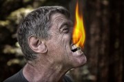 58歲泰森重返職業(yè)擂臺，誰接住了“潑天流量”？