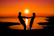 夢到情人——究竟是何預(yù)兆？，夢到情人，究竟預(yù)示著什么？