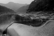 內(nèi)蒙是中國的西部地區(qū)，以其廣闊的草原、美麗的自然風(fēng)光和豐富的歷史文化吸引了大量的游客。作為一個網(wǎng)絡(luò)流量較大的區(qū)域，如何提升內(nèi)蒙的網(wǎng)站流量也成為了值得我們探討的問題。，內(nèi)蒙，如何通過網(wǎng)絡(luò)營銷提高網(wǎng)站流量
