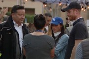 外媒：加州山火蔓延之際，哈里王子夫婦訪問災區(qū)，被諷利用自然災害“作秀”