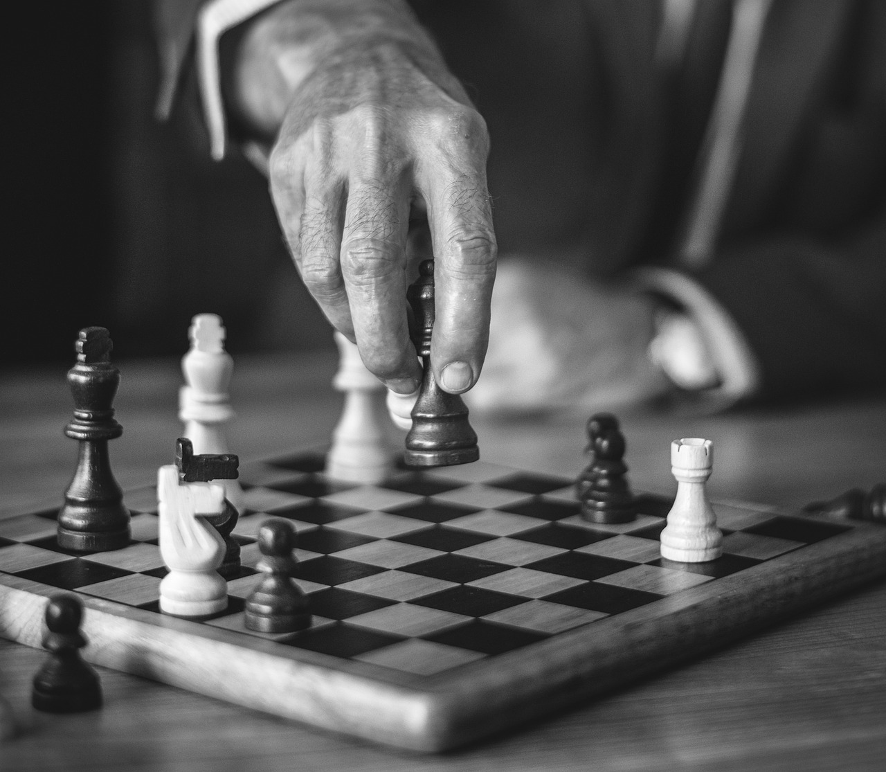 進(jìn)入戰(zhàn)爭(zhēng)地帶，戰(zhàn)區(qū)免費(fèi)游戲推薦