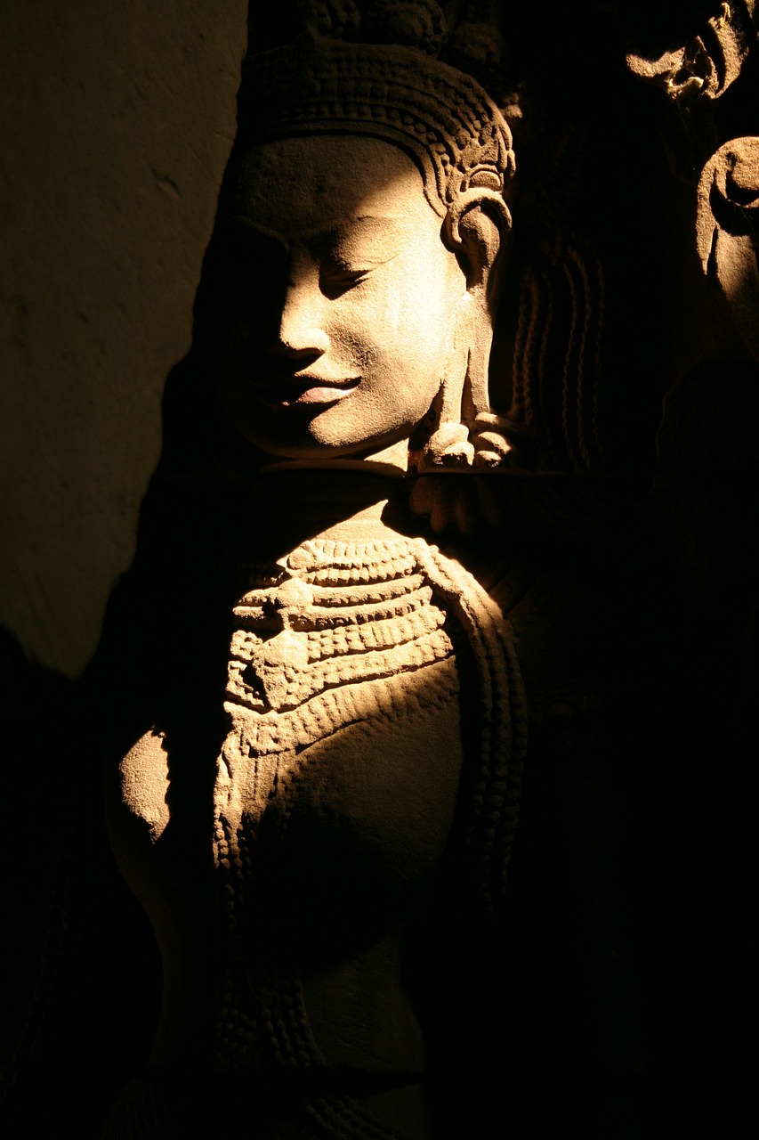穿越千年的恐怖傳說(shuō)，鬼怪游戲免費(fèi)