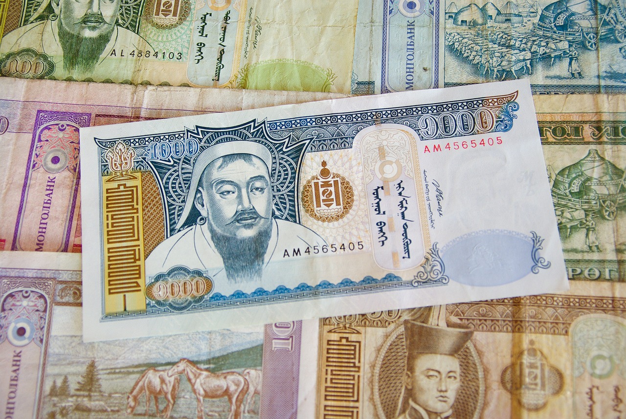 什么是商業(yè)承兌匯票？它在商業(yè)交易中有何作用？