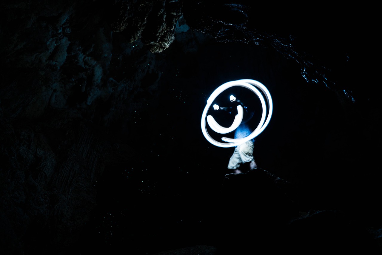 逆冬新黑帽SEO網(wǎng)站，揭秘其背后的秘密與風(fēng)險(xiǎn)