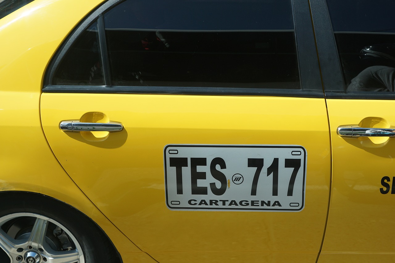 去哪兒網(wǎng)專車注冊(cè)攻略，輕松開(kāi)啟專車出行新體驗(yàn)