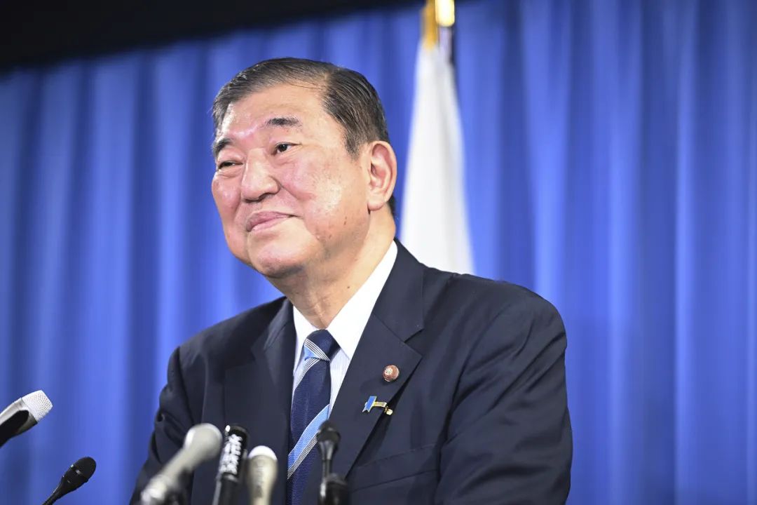 67歲石破茂，正式當選日本首相！他從政38年，早年曾在銀行工作！岸田內(nèi)閣已集體辭職