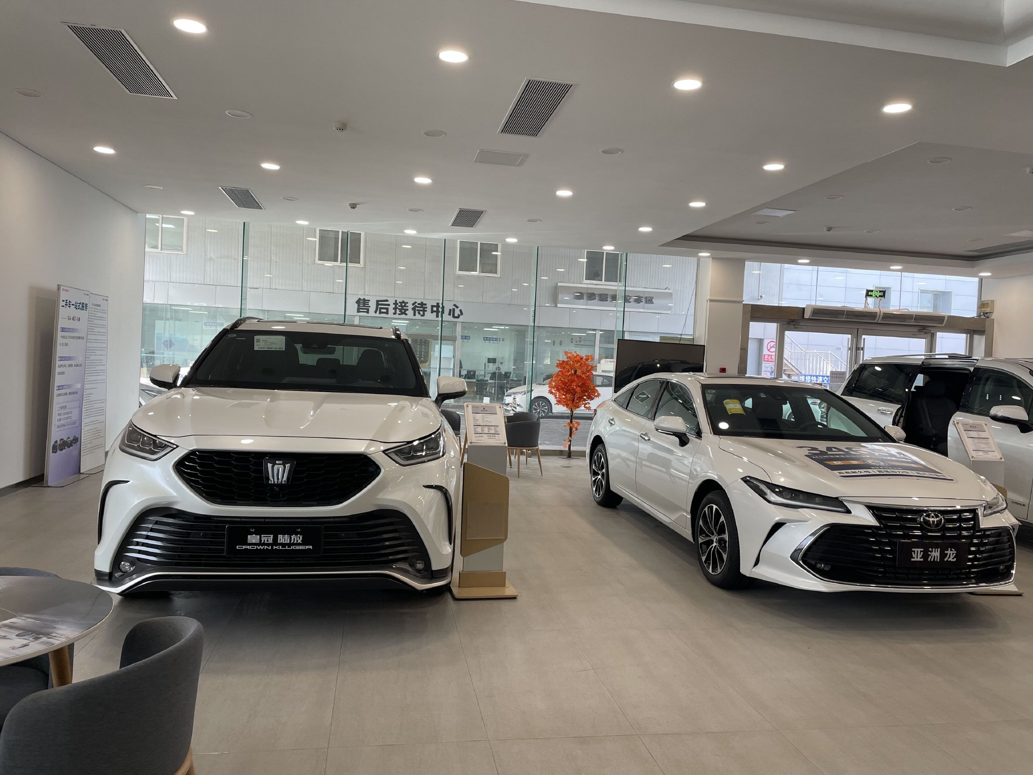 實(shí)探車(chē)市“金九銀十”：車(chē)企忙推新車(chē)，銷(xiāo)售加班到半夜，經(jīng)銷(xiāo)商有望擺脫虧損？