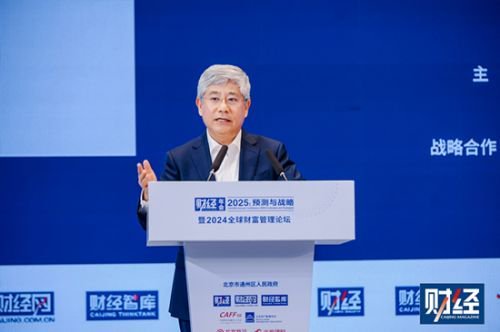 白重恩：減輕居民負(fù)擔(dān)，把九年義務(wù)教育延長到十二年