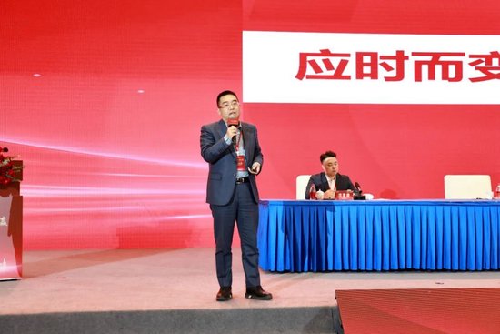 張德芹在茅臺葡萄酒公司2025年度市場工作會上強調：豐富茅臺產(chǎn)品線、拱衛(wèi)茅臺品牌、傳播茅臺文化