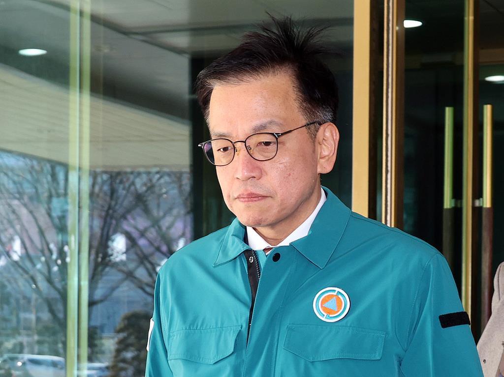 僅2人獲救 韓客機失事前6分鐘詳情公布 幸存者問：發(fā)生了什么？