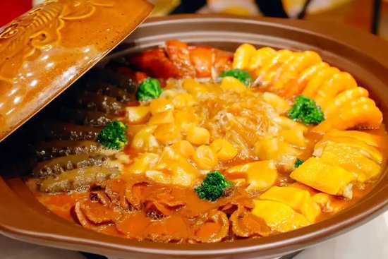 百勝中國、海底撈、古茗等20家香港上市「餐飲企業(yè)」市值排行及股市表現(xiàn)
