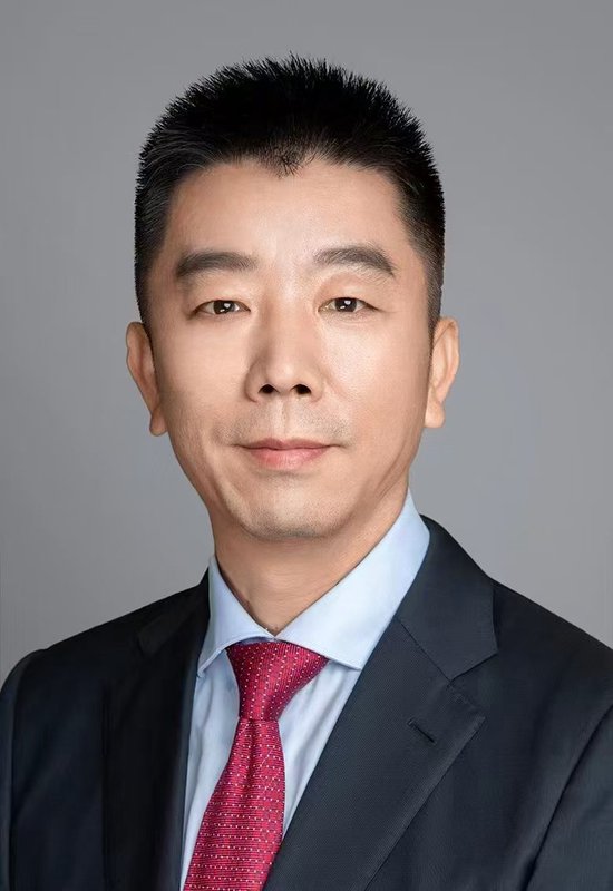 全國政協(xié)委員、上海證券交易所總經(jīng)理蔡建春：上交所的各項工作都以保護投資者的利益為前提
